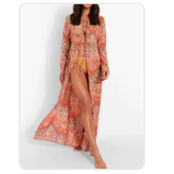 Kimono - Picture 3 of 3